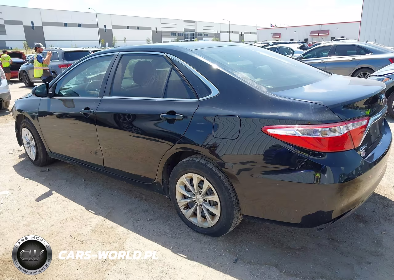 2016 Toyota Camry Le VIN:4T1BF1FK9GU245769 - 3