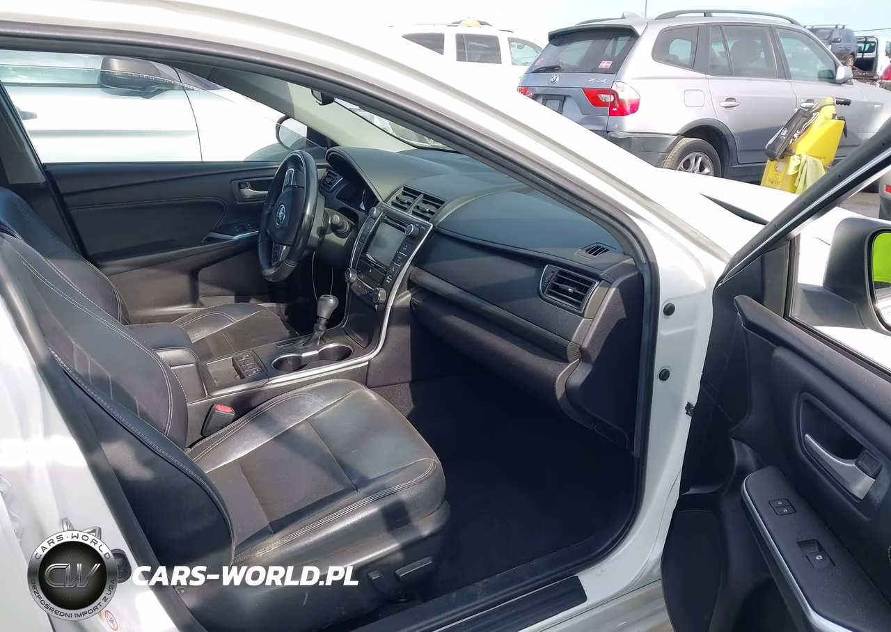 2017 Toyota Camry Hybrid Xle VIN:4T1BD1FK8HU226489 - 5