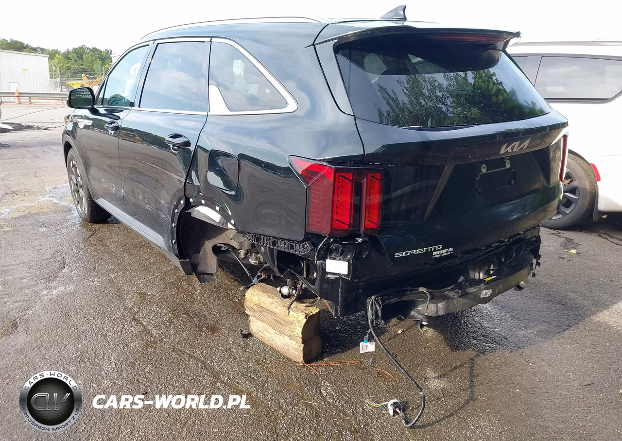2026 Kia Sorento S VIN:5XYRL4JC8TG421526 - 3