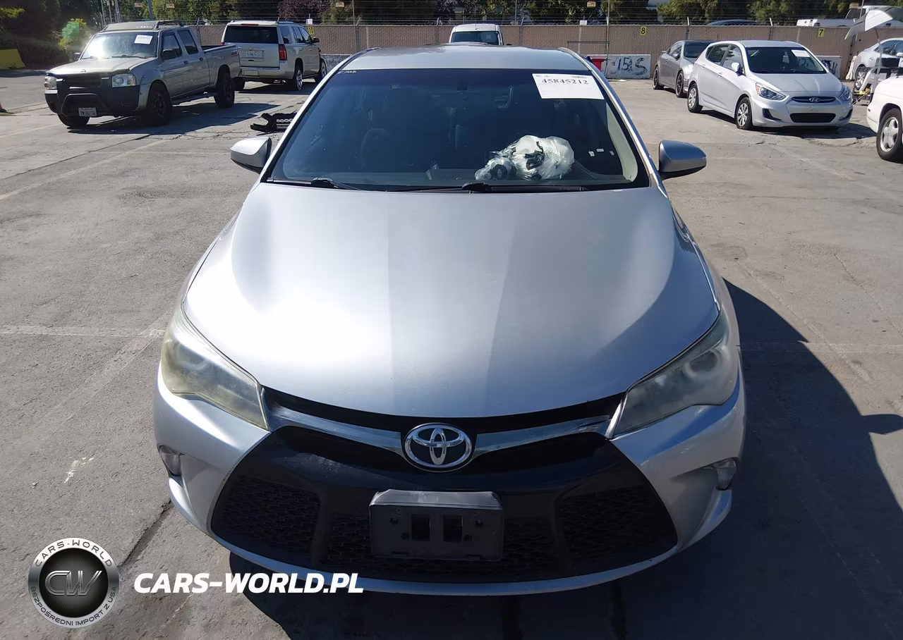 2016 Toyota Camry Se VIN:4T1BF1FK0GU138805 - 12