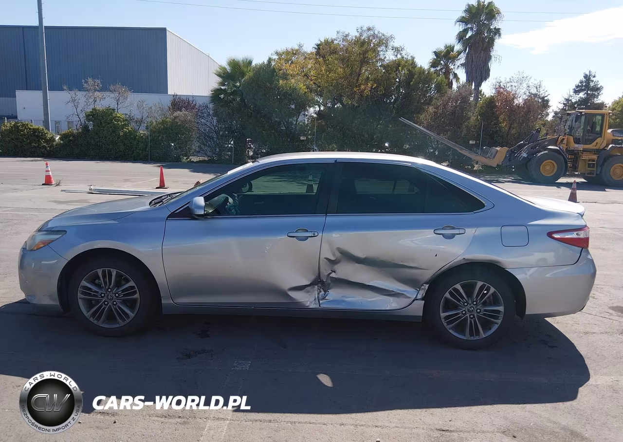 2016 Toyota Camry Se VIN:4T1BF1FK0GU138805 - 14