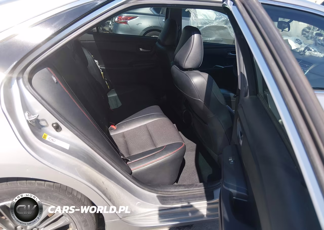 2016 Toyota Camry Se VIN:4T1BF1FK0GU138805 - 8