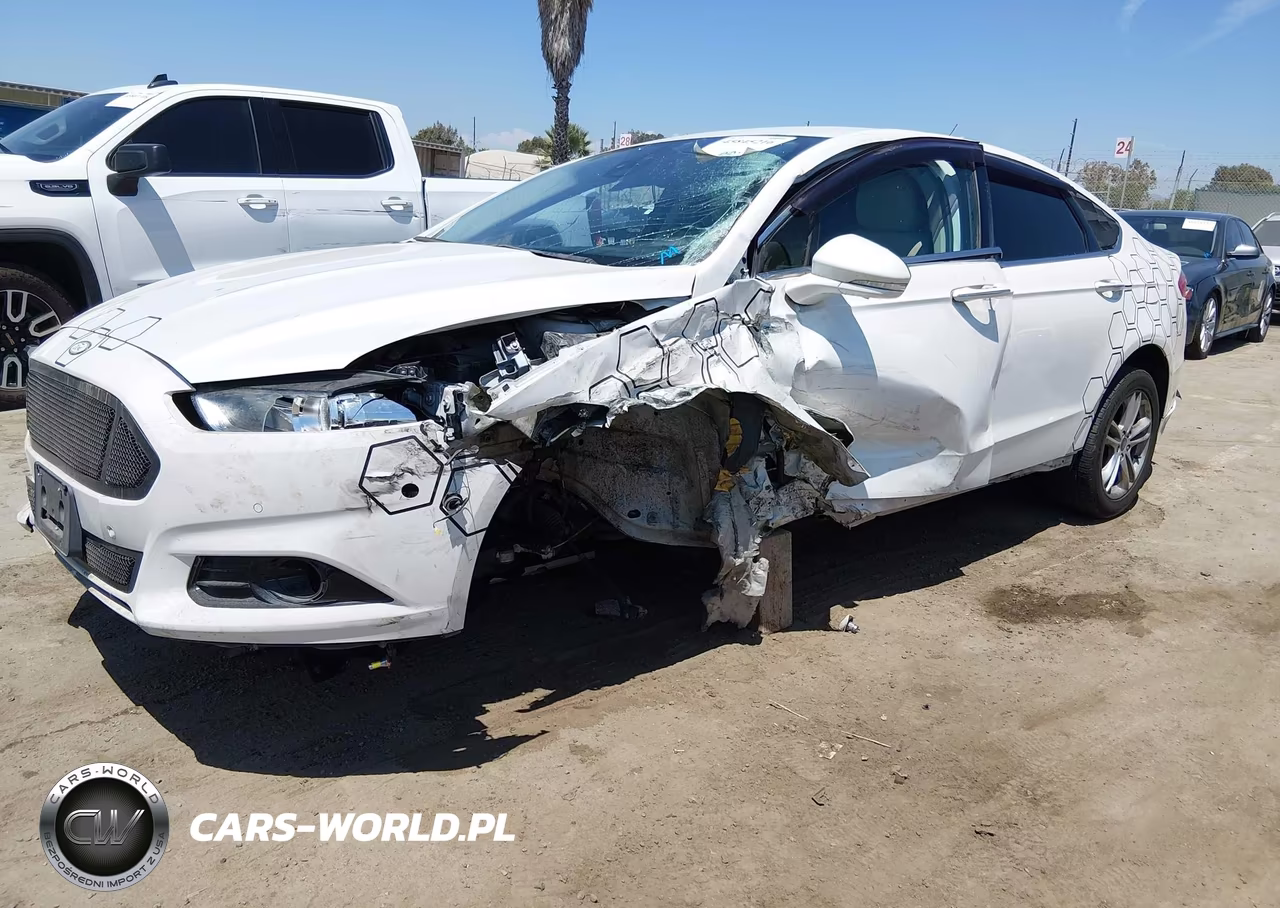 2015 Ford Fusion Hybrid Titanium VIN:3FA6P0RU7FR245873 - 2
