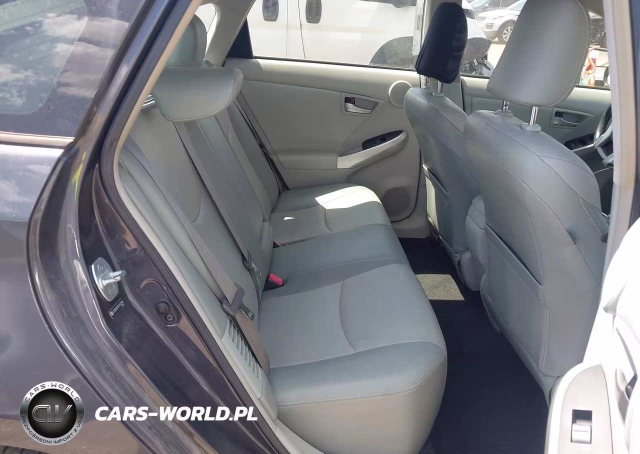 2012 Toyota Prius Four VIN:JTDKN3DU9C1610146 - 8