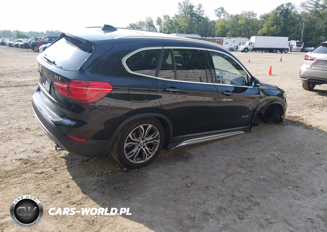 2017 BMW X1 xDrive28I VIN:WBXHT3Z34H4A64951 - 4