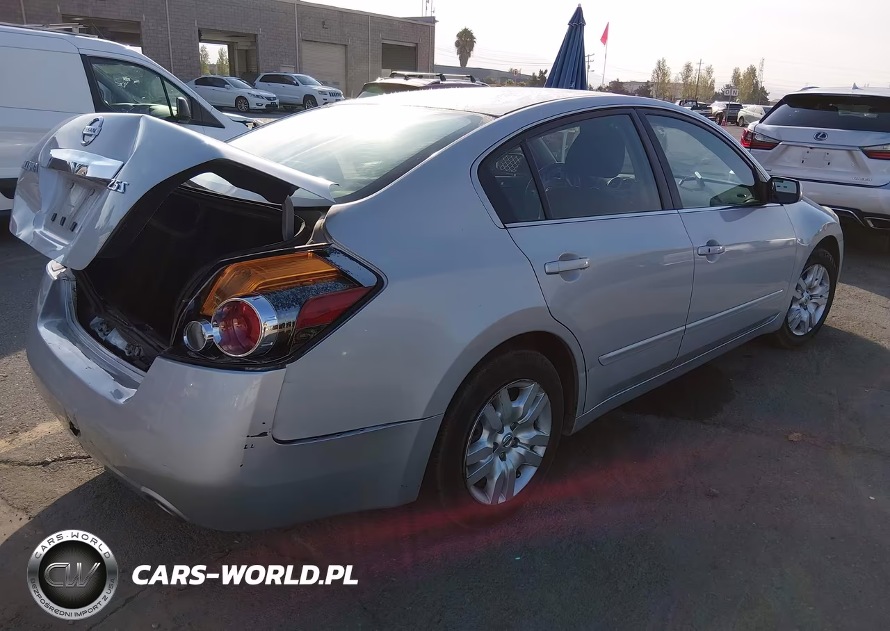 2012 Nissan Altima 2.5 S VIN:1N4AL2AP4CN518712 - 4
