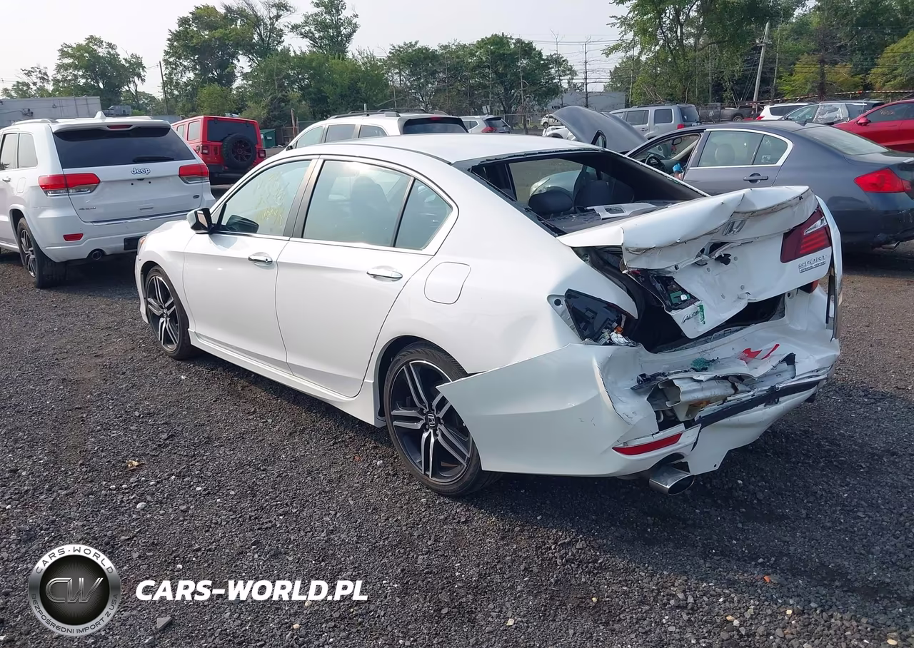 2017 Honda Accord Sport Se VIN:1HGCR2F15HA052813 - 3