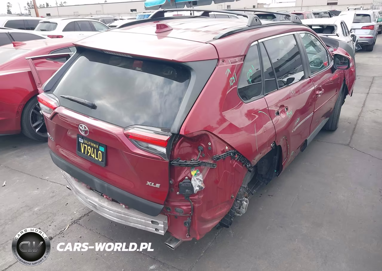 2020 Toyota Rav4 Xle Premium VIN:2T3C1RFV5LW078730 - 4