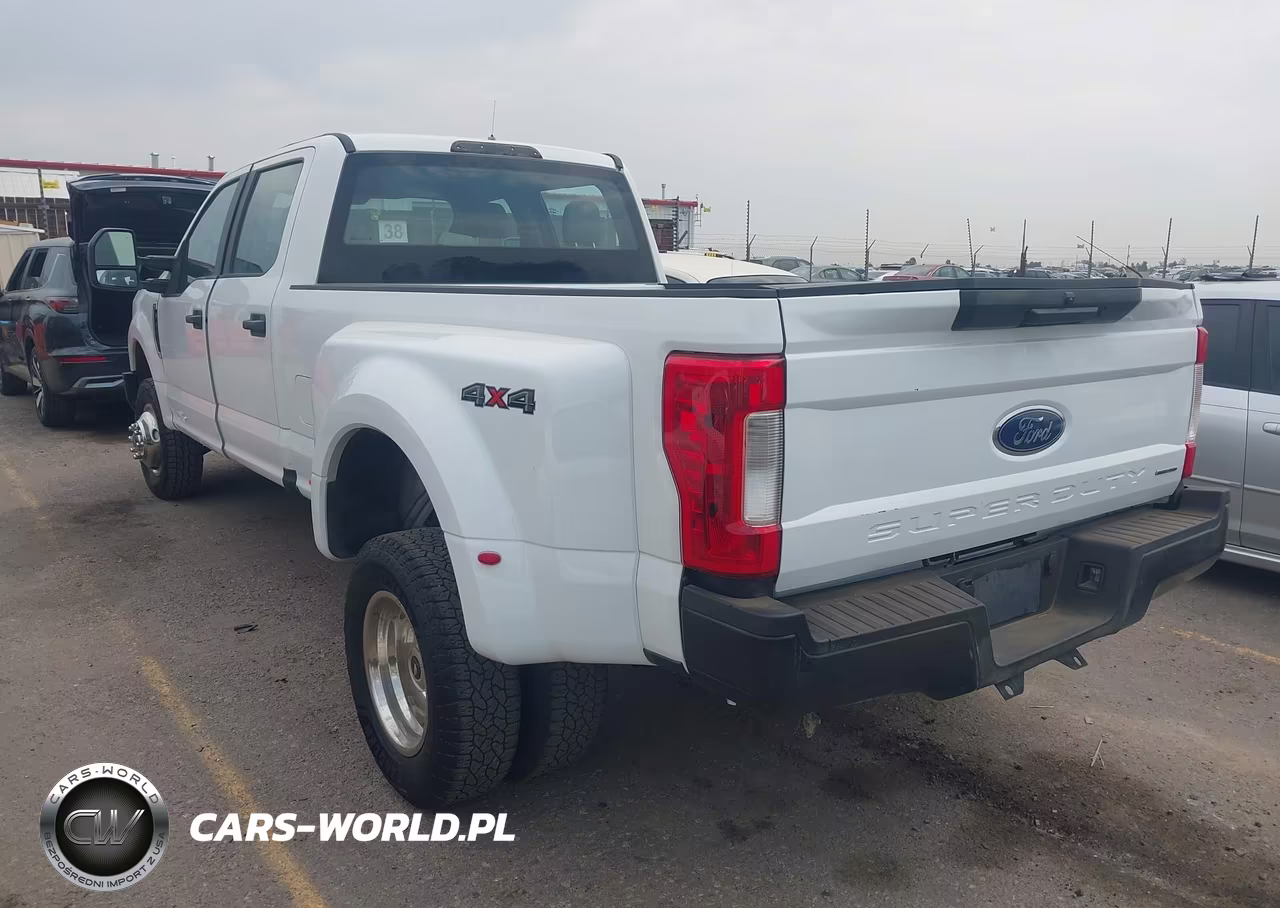 2019 Ford F-350 Crew Cab VIN:1FDWW3D64KEG56499 - 3