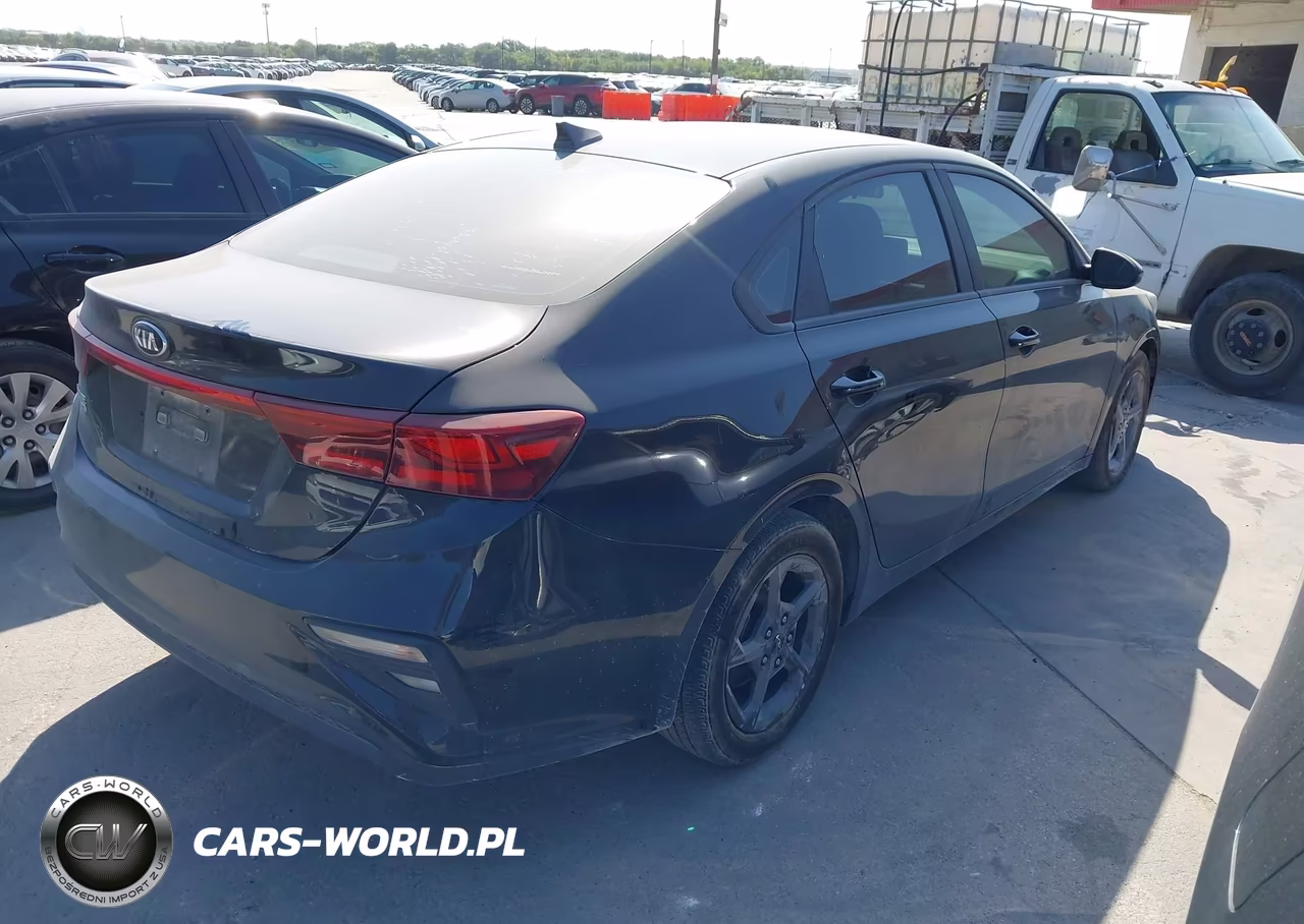 2019 Kia Forte Fe VIN:3KPF24AD1KE127346 - 4