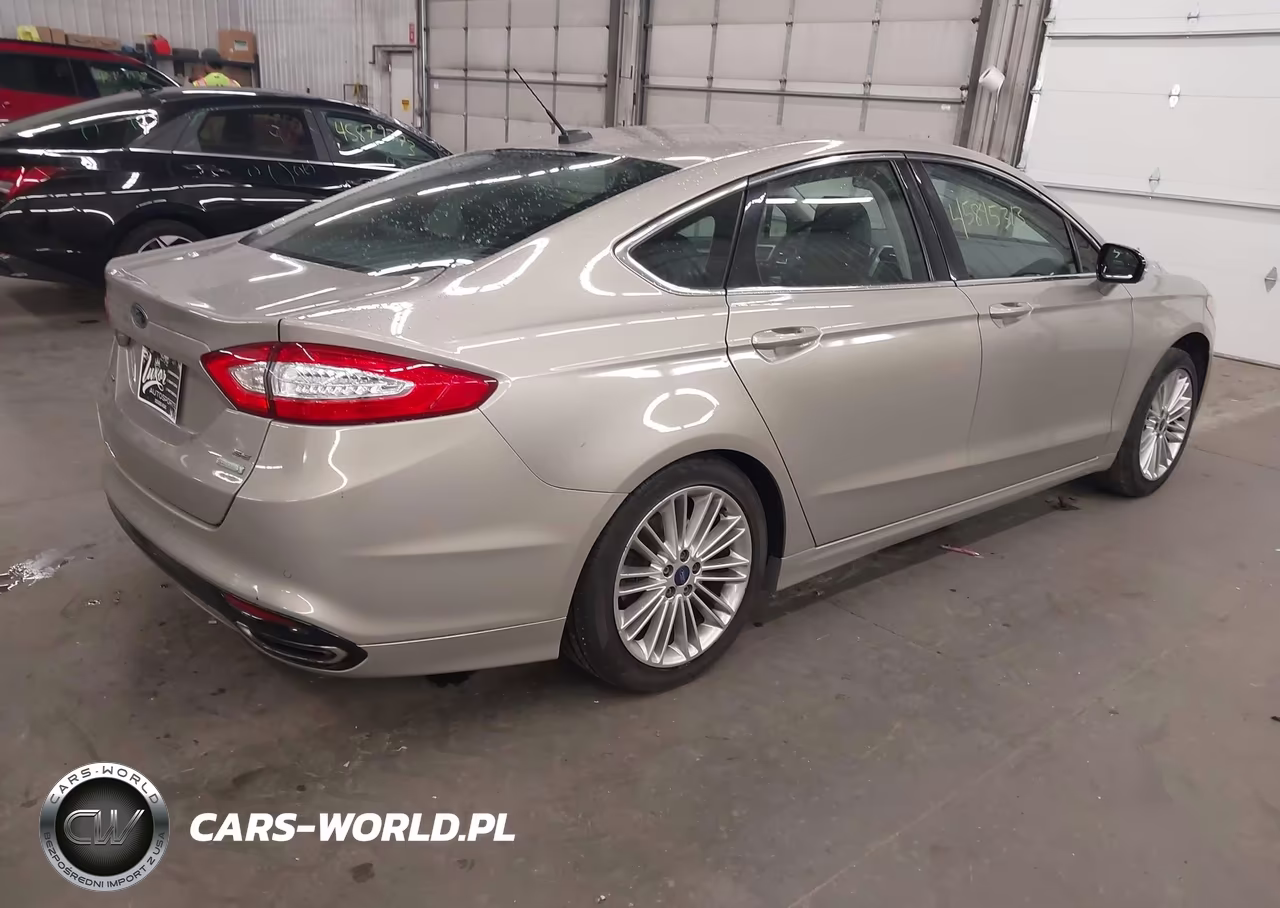 2015 Ford Fusion Se VIN:3FA6P0H98FR206223 - 4