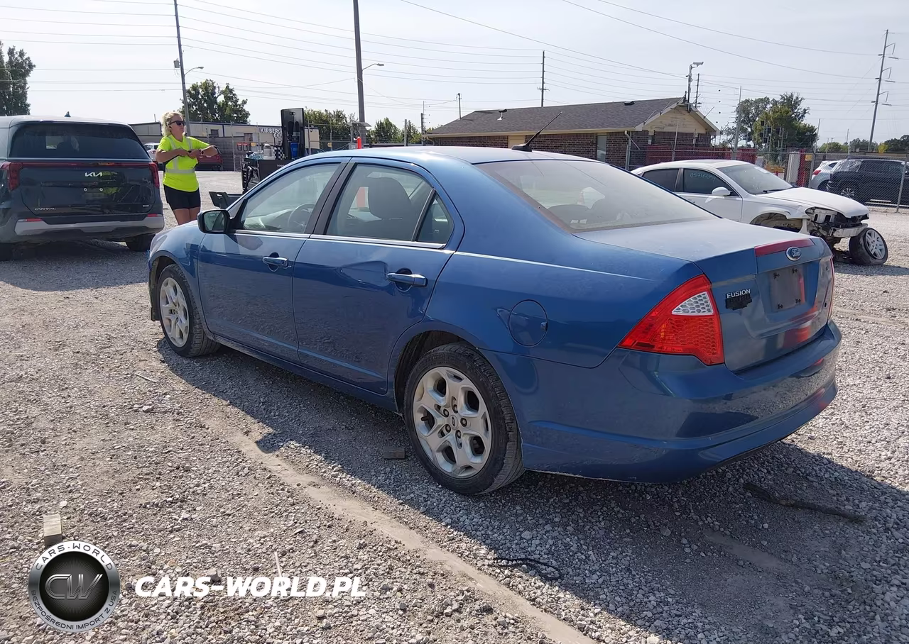 2010 Ford Fusion Se VIN:3FAHP0HA2AR132258 - 3
