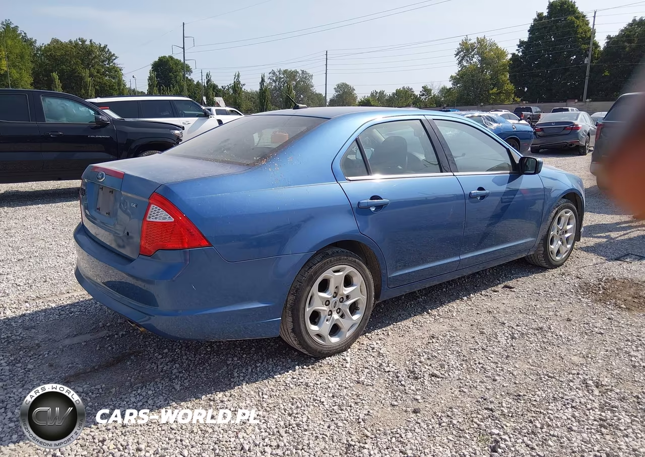 2010 Ford Fusion Se VIN:3FAHP0HA2AR132258 - 4