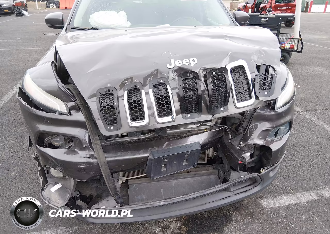2016 Jeep Cherokee Latitude VIN:1C4PJMCS6GW227183 - 6