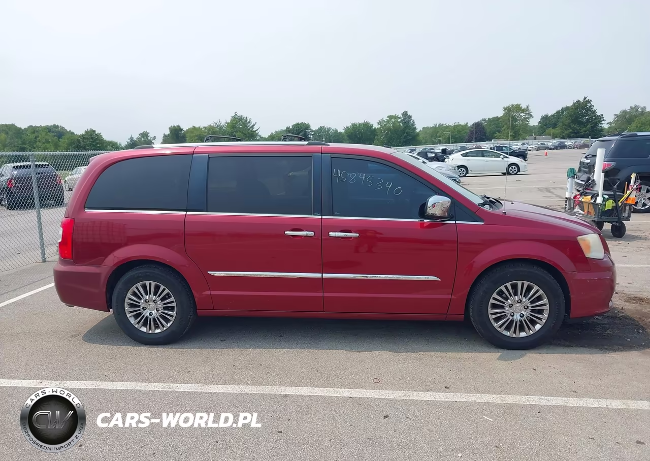 2011 Chrysler Town & Country Limited VIN:2A4RR6DG2BR667372 - 12