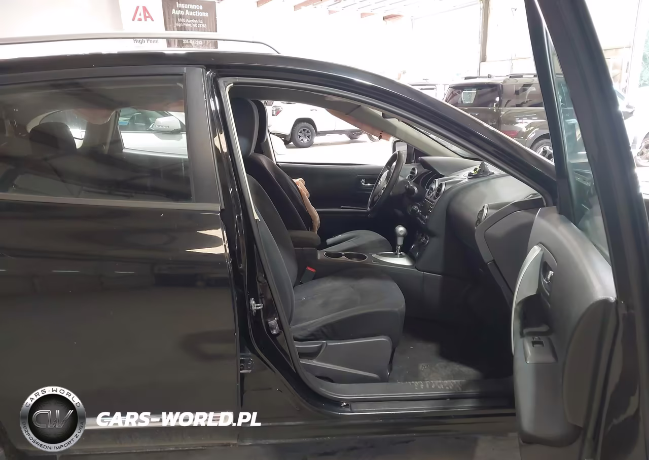 2015 Nissan Rogue Select S VIN:JN8AS5MT1FW154047 - 5
