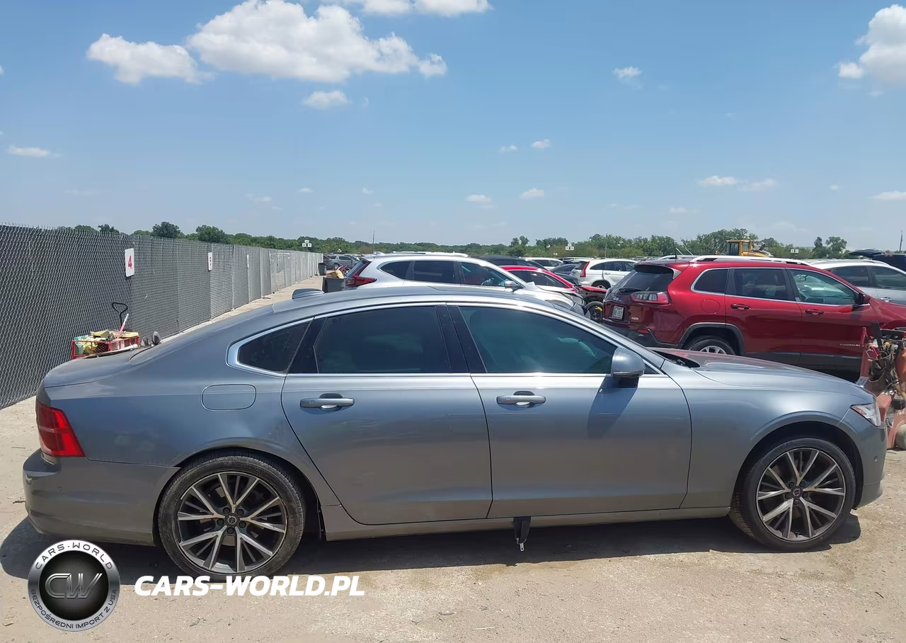 2017 Volvo S90 T6 Momentum VIN:YV1A22MK1H1012034 - 12
