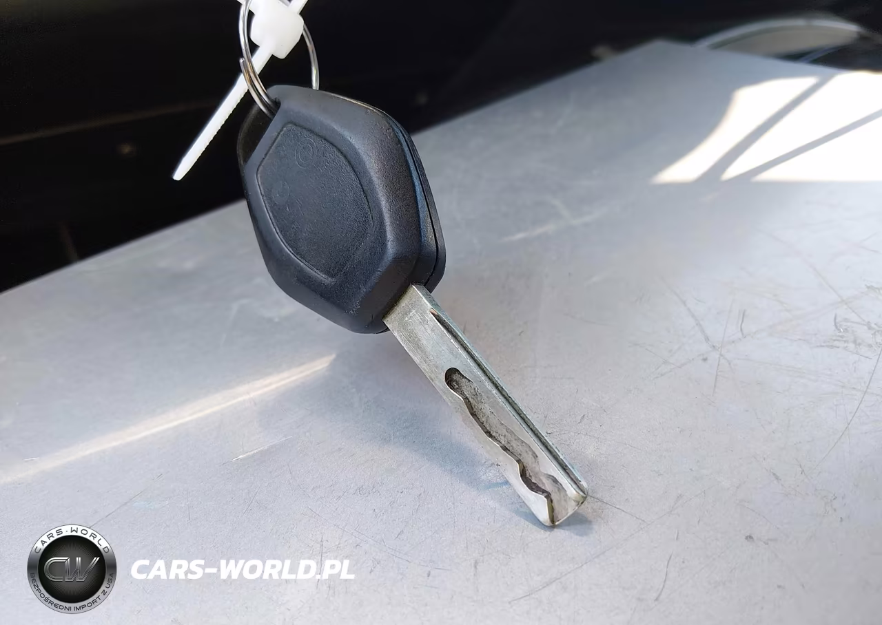 2006 BMW Z4 3.0I VIN:4USBU33576LW66893 - 11