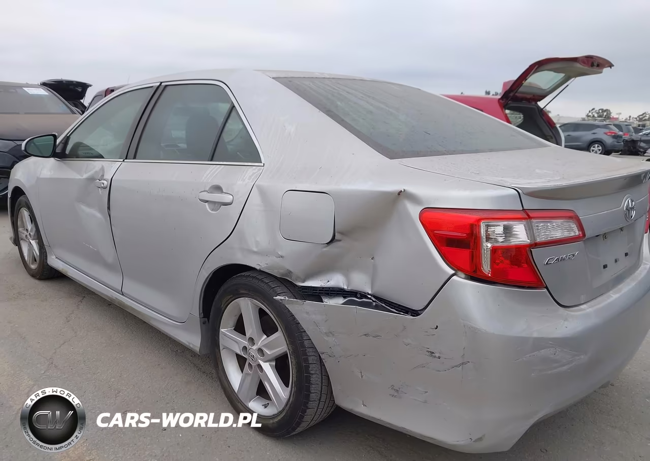 2014 Toyota Camry Se VIN:4T1BF1FK5EU394547 - 12