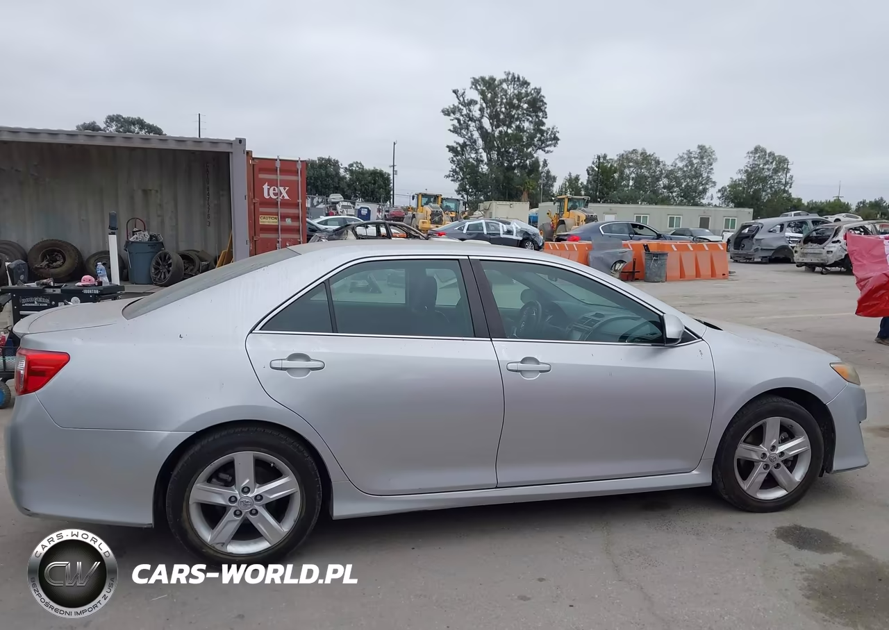 2014 Toyota Camry Se VIN:4T1BF1FK5EU394547 - 15