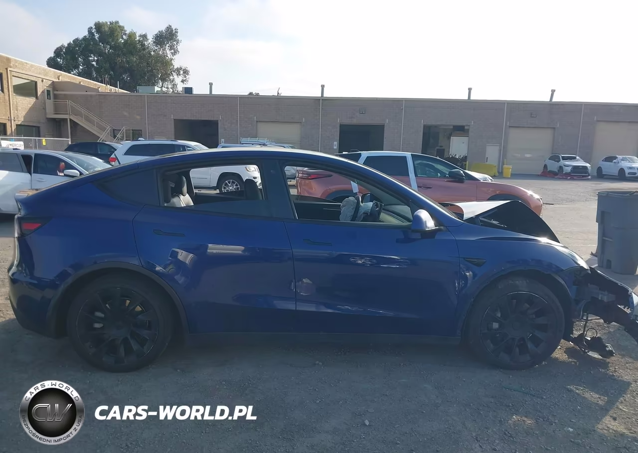 2020 Tesla Model Y Long Range Dual Motor All-Wheel Drive VIN:5YJYGDEE5LF022267 - 13