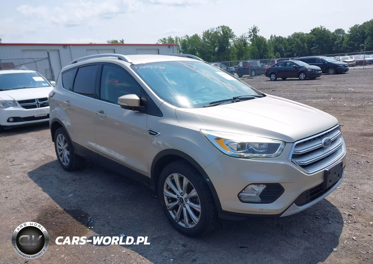 2018 Ford Escape Titanium – zdjęcie 1 z 16