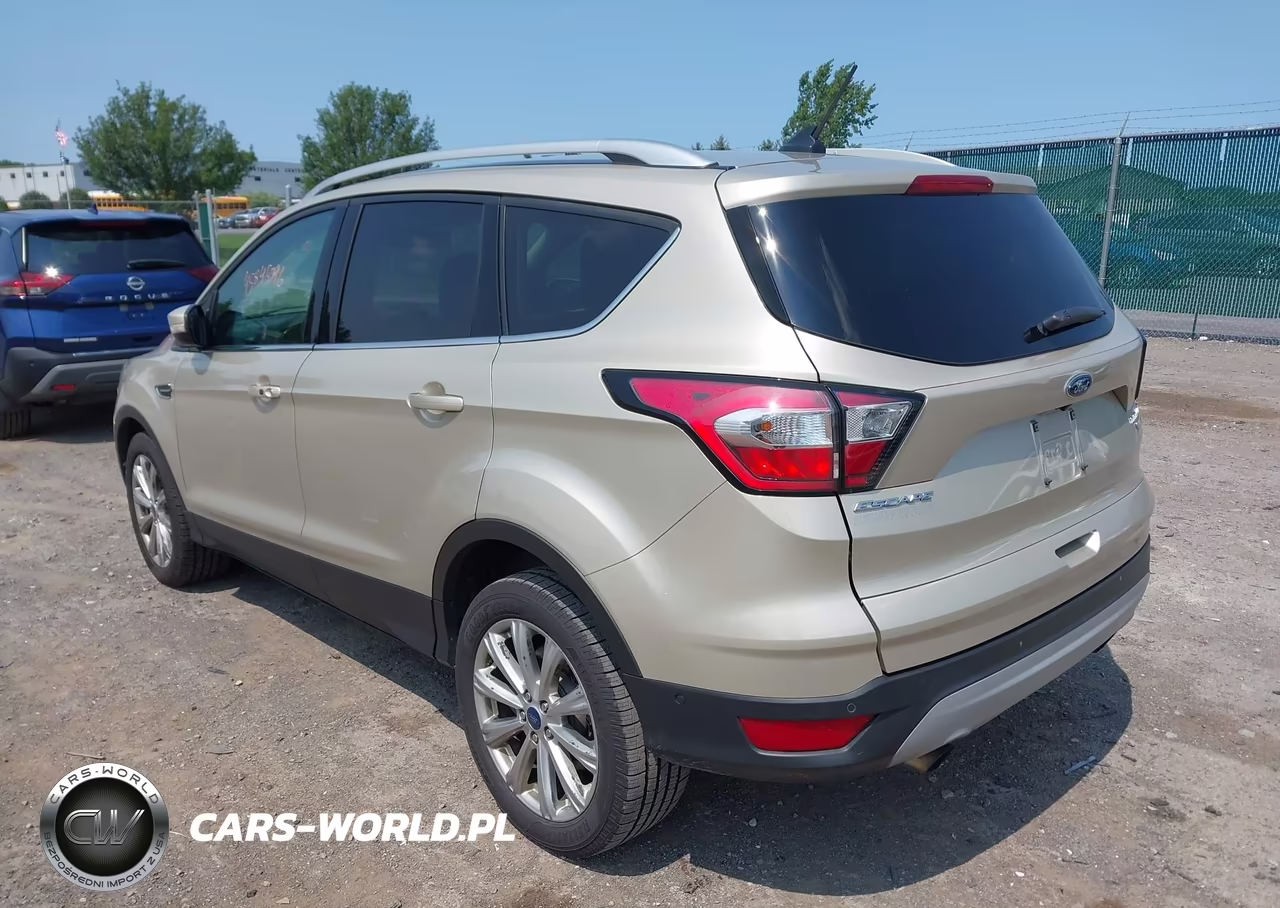 2018 Ford Escape Titanium VIN:1FMCU9J92JUA77509 - 3