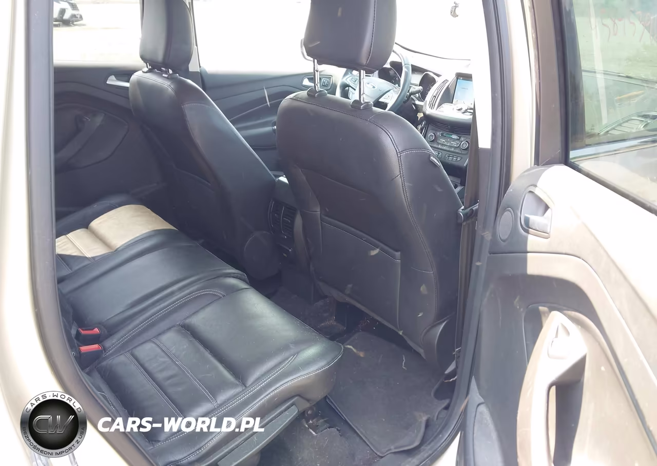 2018 Ford Escape Titanium VIN:1FMCU9J92JUA77509 - 8