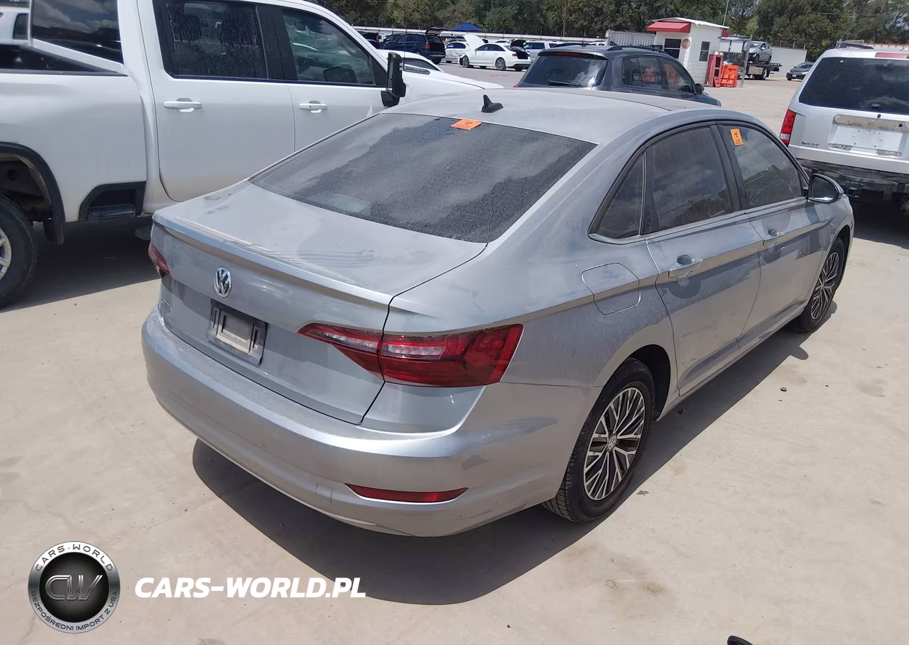 2021 Volkswagen Jetta VIN:3VWC57BU8MM099965 - 4