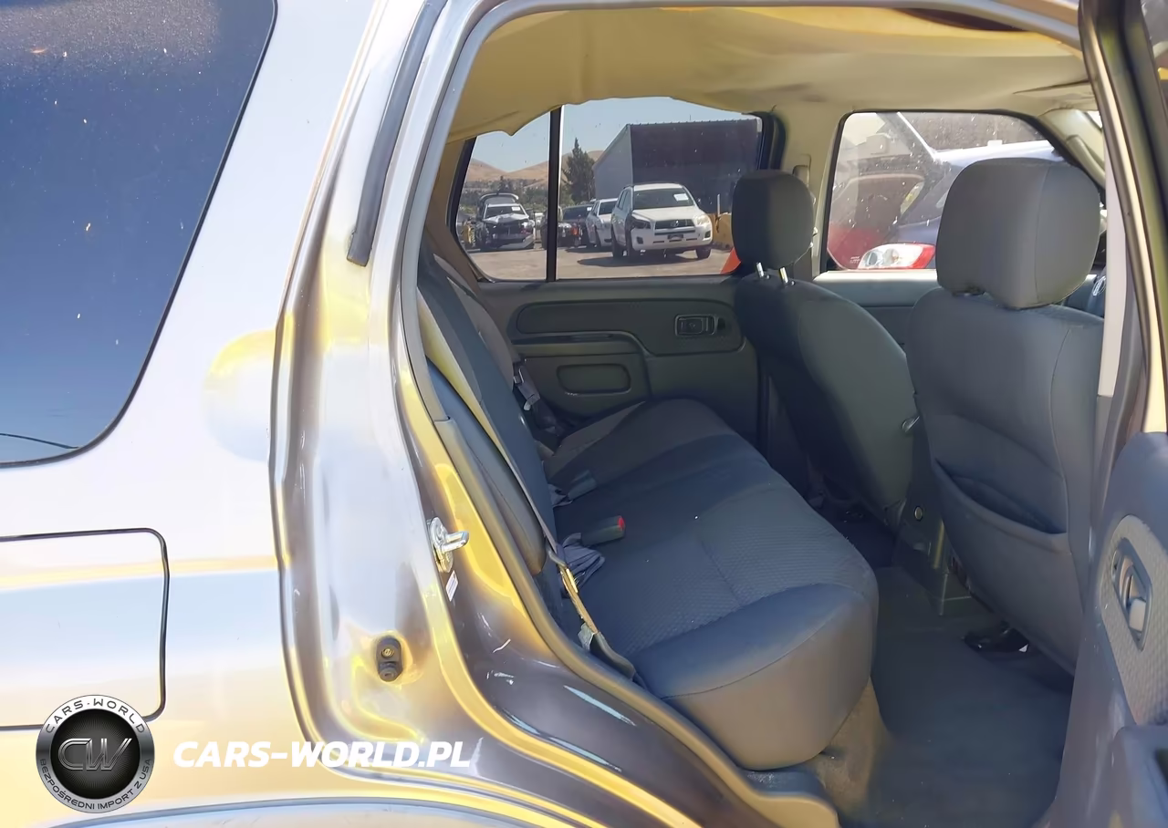 2004 Nissan Xterra Xe VIN:5N1ED28T74C624351 - 8