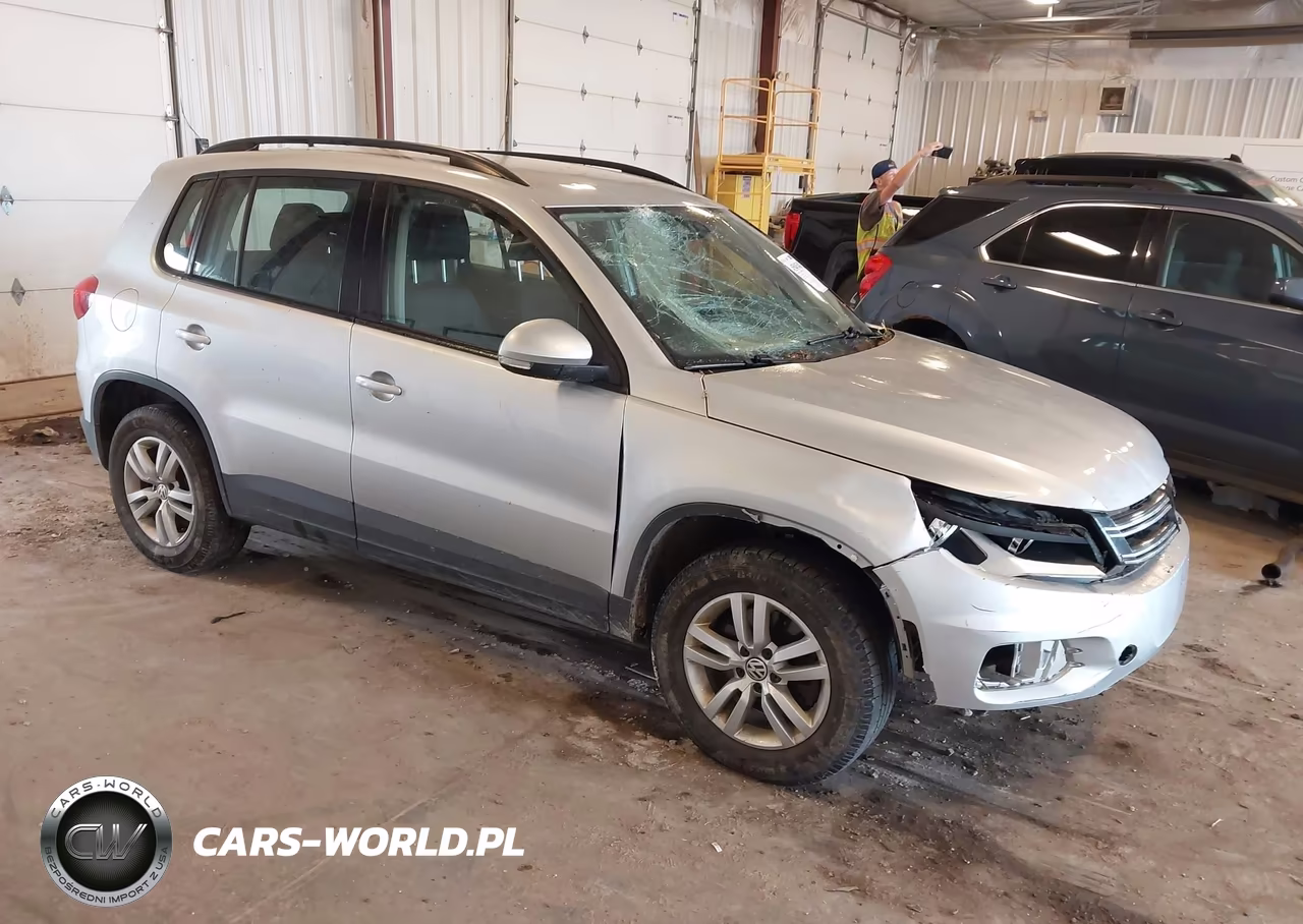 2016 Volkswagen Tiguan S