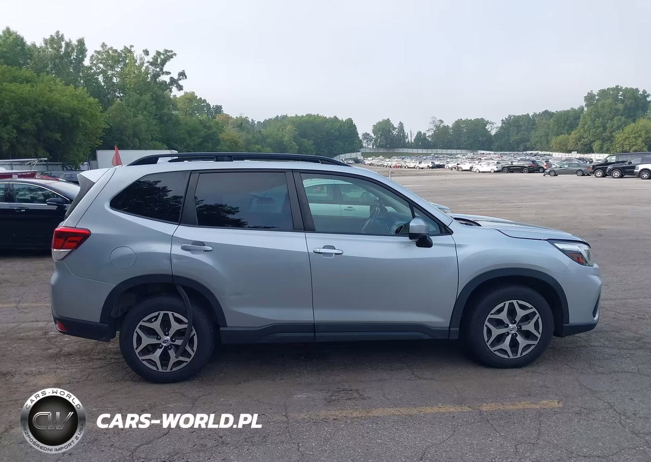 2021 Subaru Forester Premium VIN:JF2SKAJC0MH588797 - 14