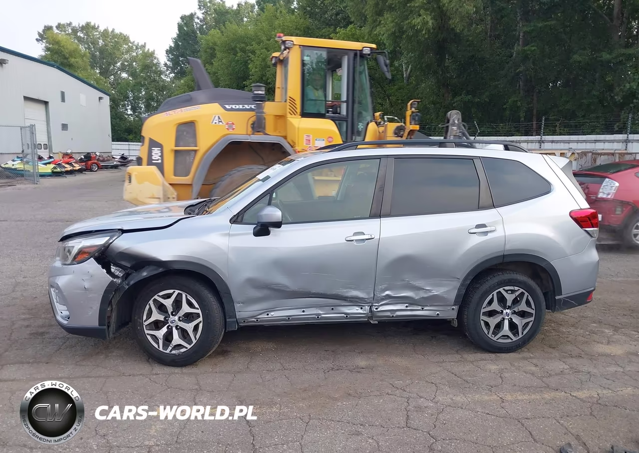 2021 Subaru Forester Premium VIN:JF2SKAJC0MH588797 - 15