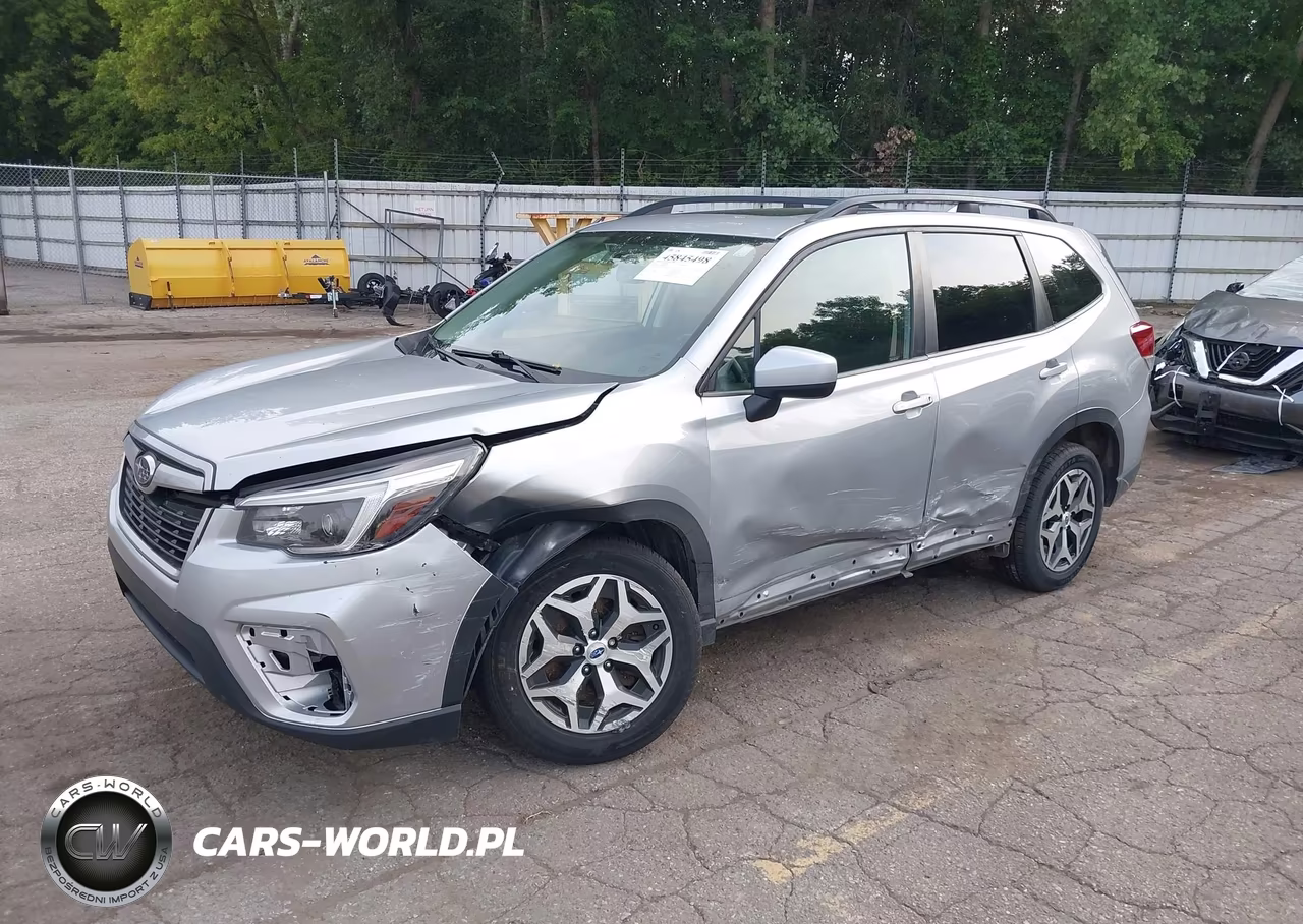 2021 Subaru Forester Premium VIN:JF2SKAJC0MH588797 - 2