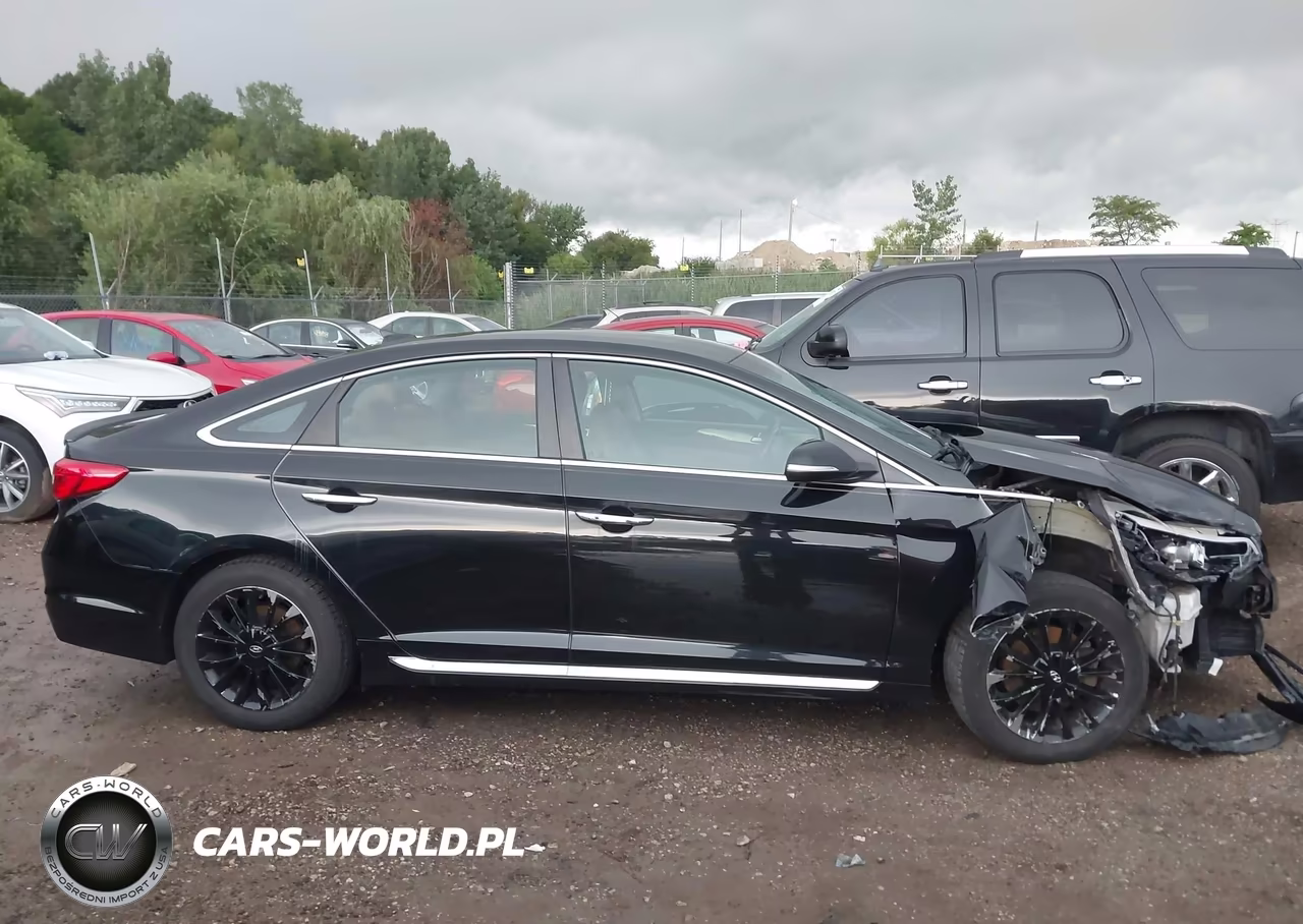 2015 Hyundai Sonata Limited VIN:5NPE34AF9FH208543 - 13