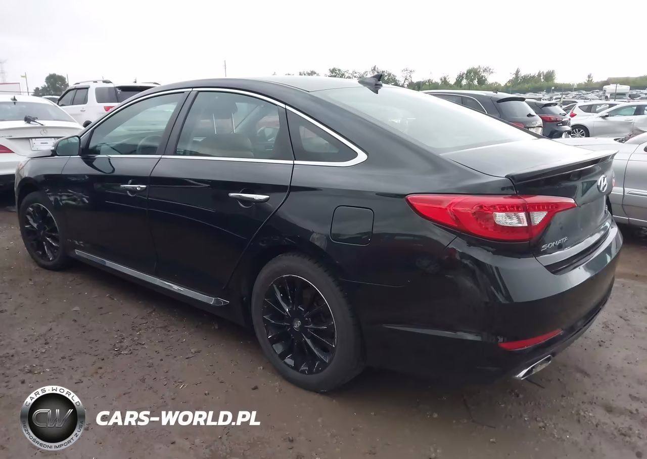 2015 Hyundai Sonata Limited VIN:5NPE34AF9FH208543 - 3