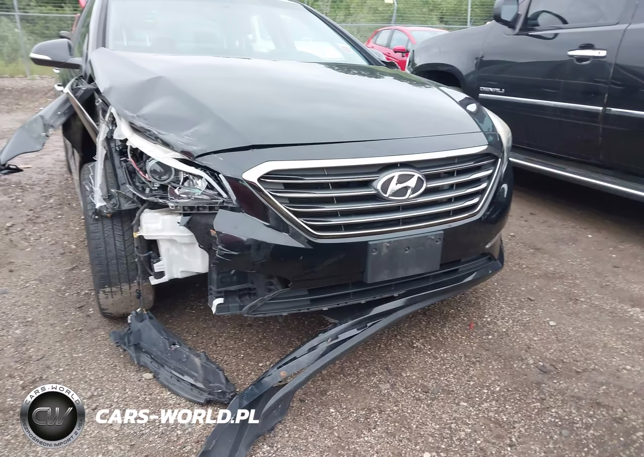 2015 Hyundai Sonata Limited VIN:5NPE34AF9FH208543 - 6