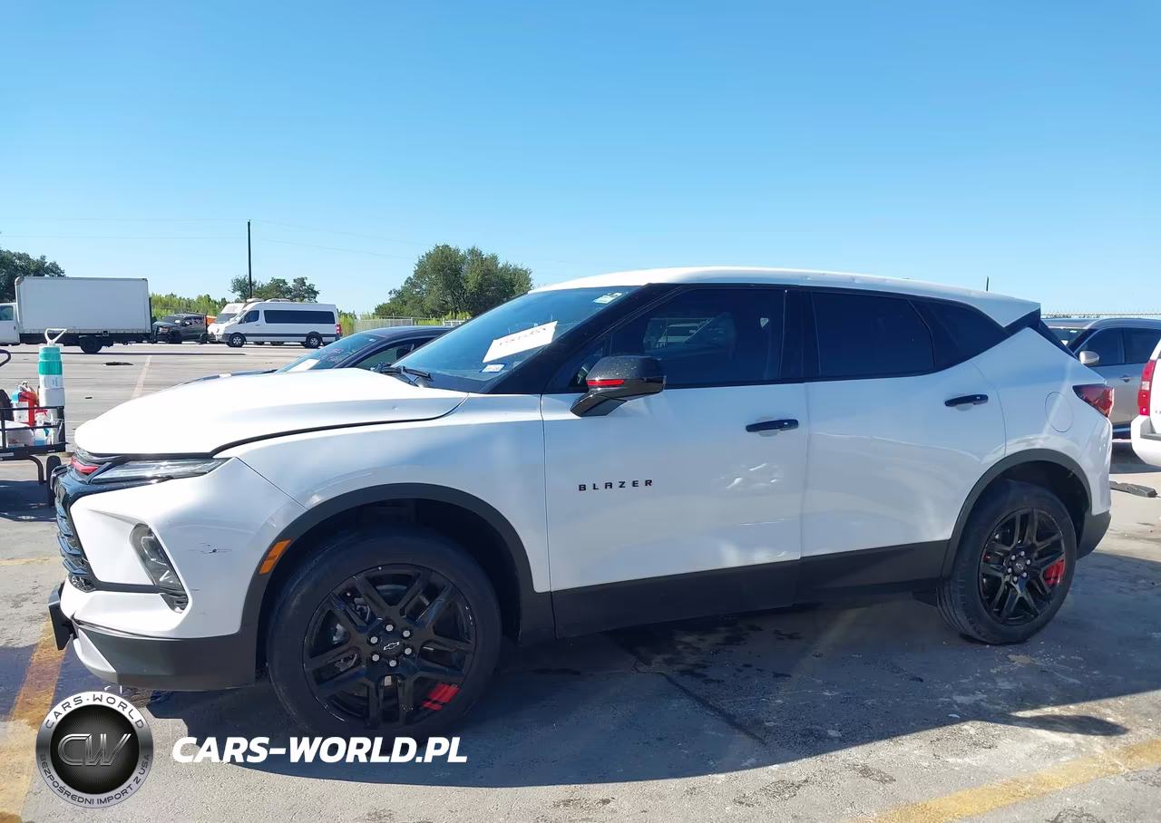 2023 Chevrolet Blazer 2Lt VIN:3GNKBCR42PS111122 - 13
