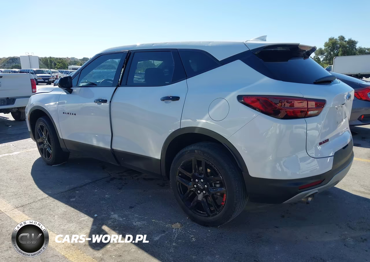 2023 Chevrolet Blazer 2Lt VIN:3GNKBCR42PS111122 - 3