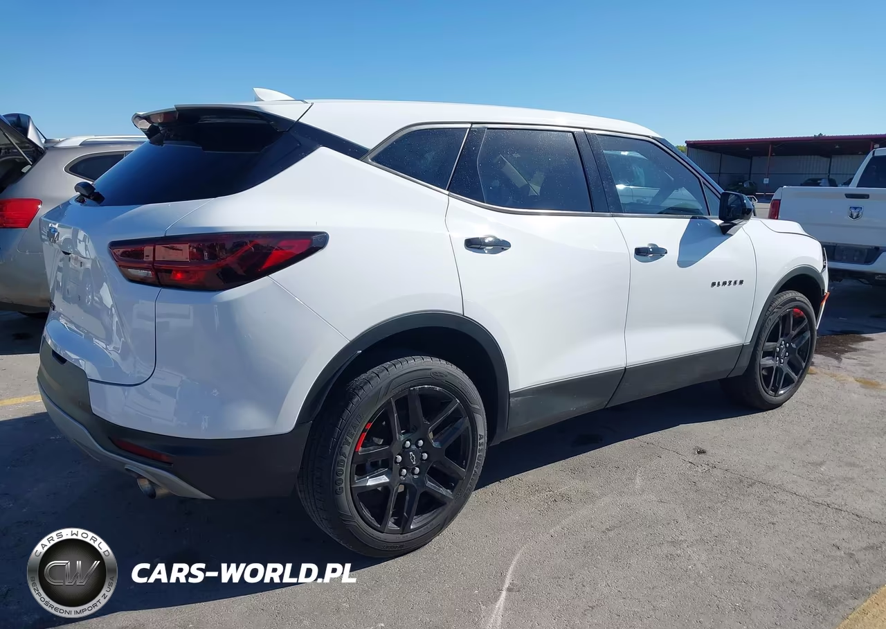 2023 Chevrolet Blazer 2Lt VIN:3GNKBCR42PS111122 - 4