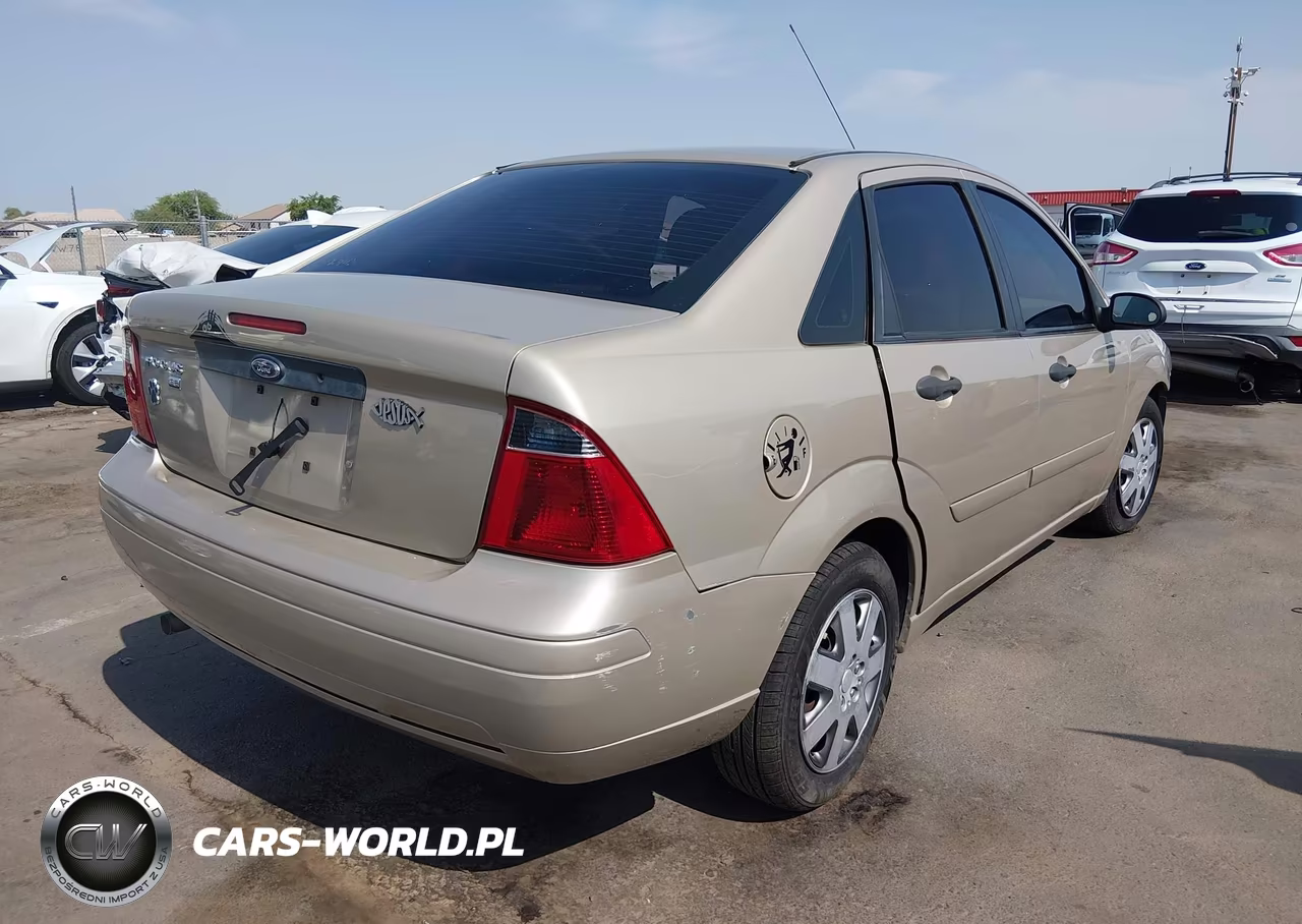 2007 Ford Focus S-Se-Ses VIN:1FAFP34N17W202582 - 4