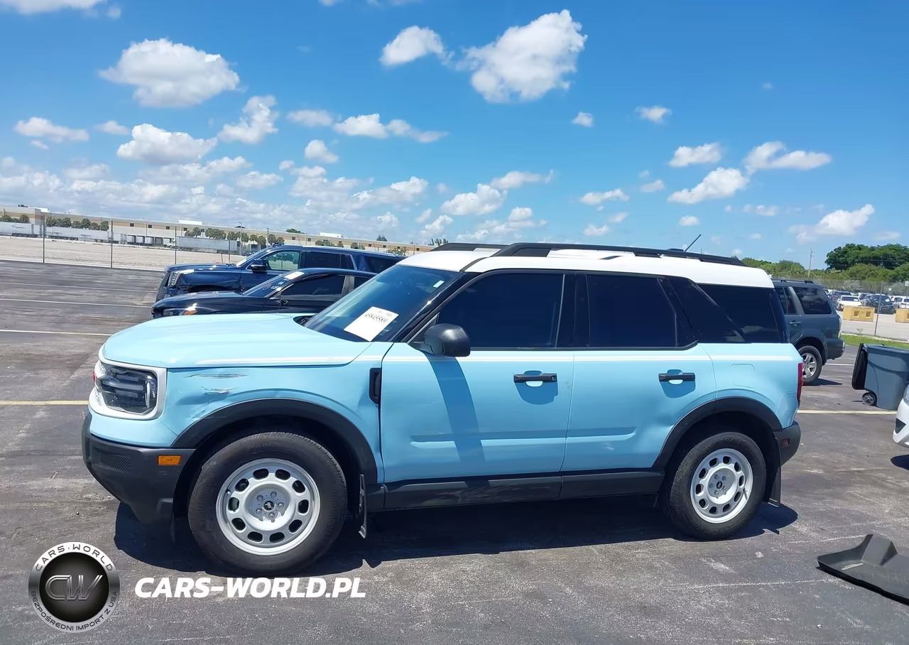 2025 Ford Bronco Sport Heritage VIN:3FMCR9GN2SRE39627 - 14