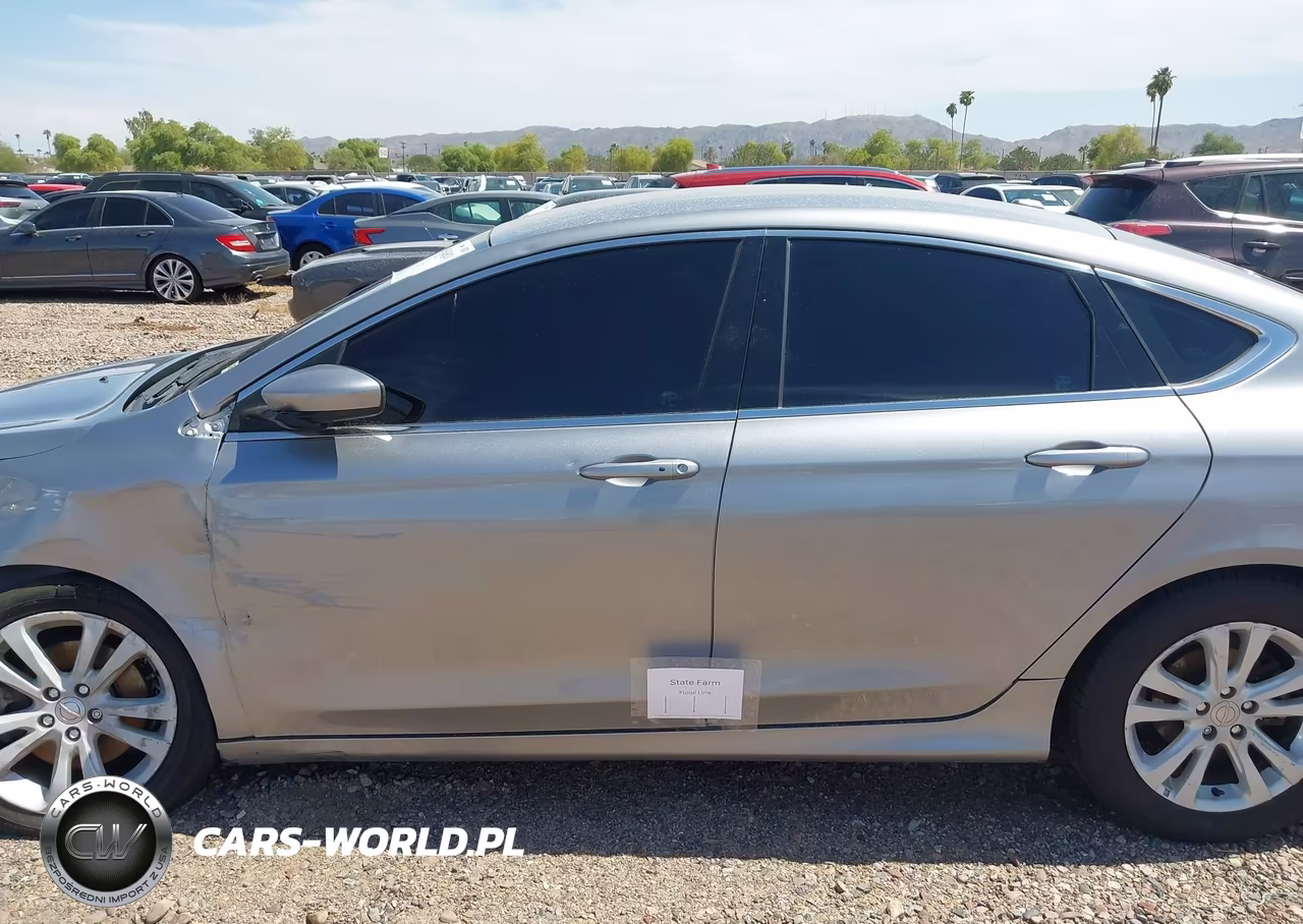 2016 Chrysler 200 Limited VIN:1C3CCCAB6GN106220 - 14