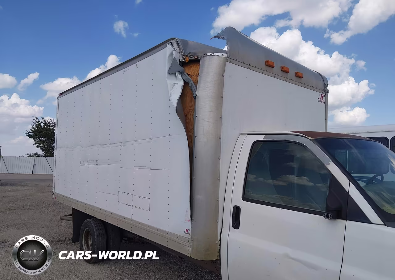 2012 Chevrolet Express Cutaway Work Van VIN:1GB3G4BG1C1108205 - 11