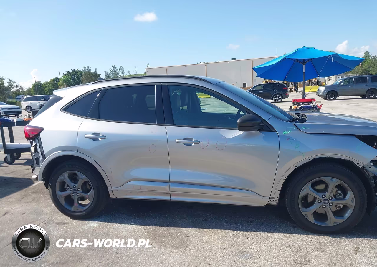 2024 Ford Escape St-Line VIN:1FMCU0MN2RUA02762 - 14