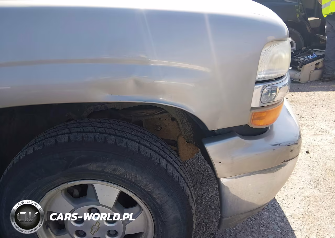 2000 Chevrolet Tahoe All New Ls VIN:1GNEK13T0YJ113469 - 6