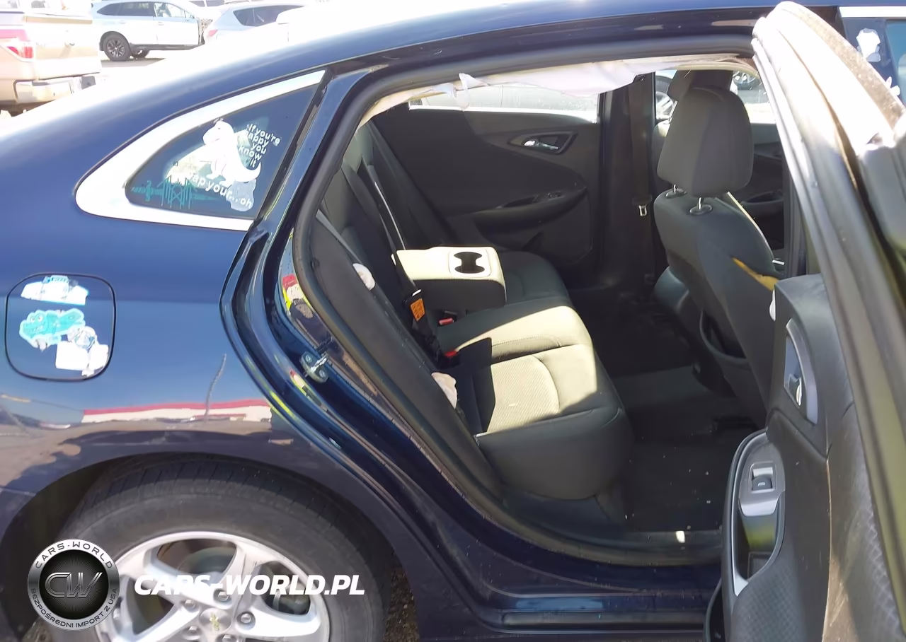 2018 Chevrolet Malibu 1Ls VIN:1G1ZB5ST1JF111427 - 8
