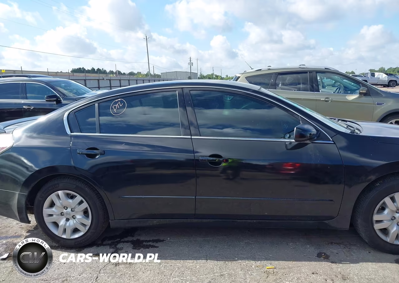 2011 Nissan Altima 2.5 S VIN:1N4AL2AP0BN430545 - 13