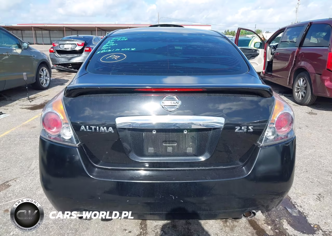 2011 Nissan Altima 2.5 S VIN:1N4AL2AP0BN430545 - 16