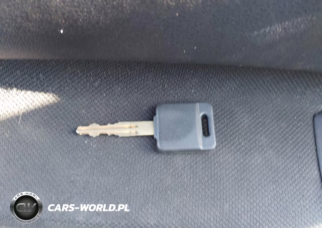 2012 Nissan Rogue S VIN:JN8AS5MV8CW392815 - 11